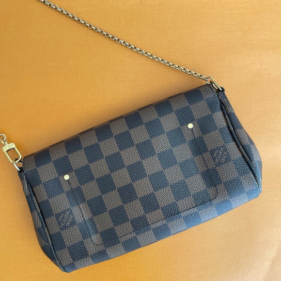 🚫SOLD🚫Louis Vuitton Damier Ebene Favorite PM - Picture 4 of 11